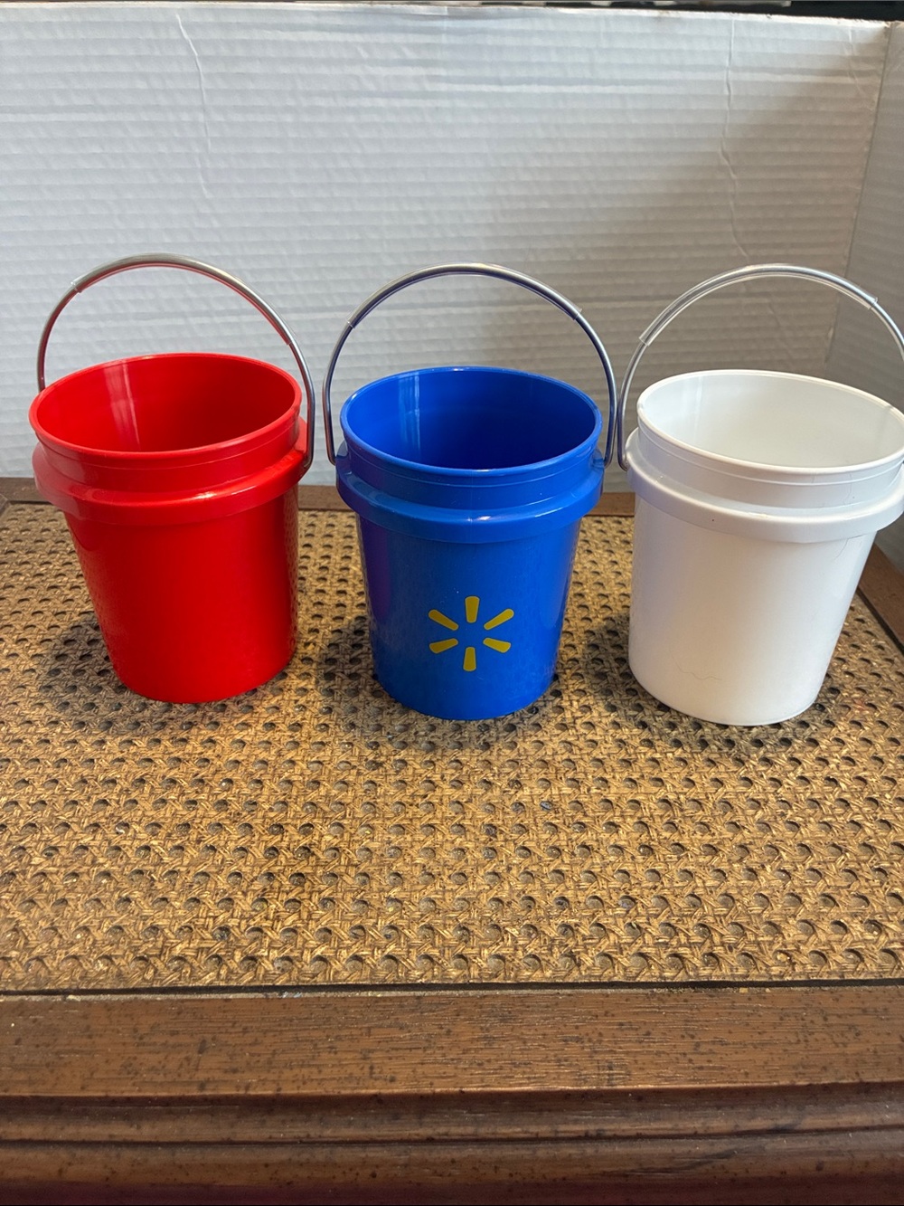 3 Little Buckets